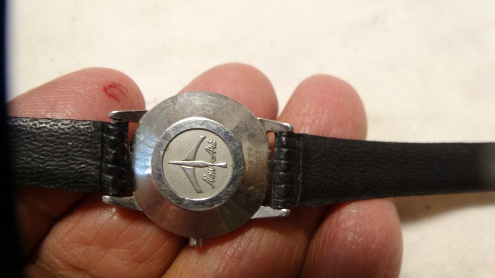 Certina Montres: CERTINA DAMEN SEHR KLEIN UHR.AUTOMATIC.SWISS MADE.NICHTLAUFT – D'occasion à zürich par ahmad01 9