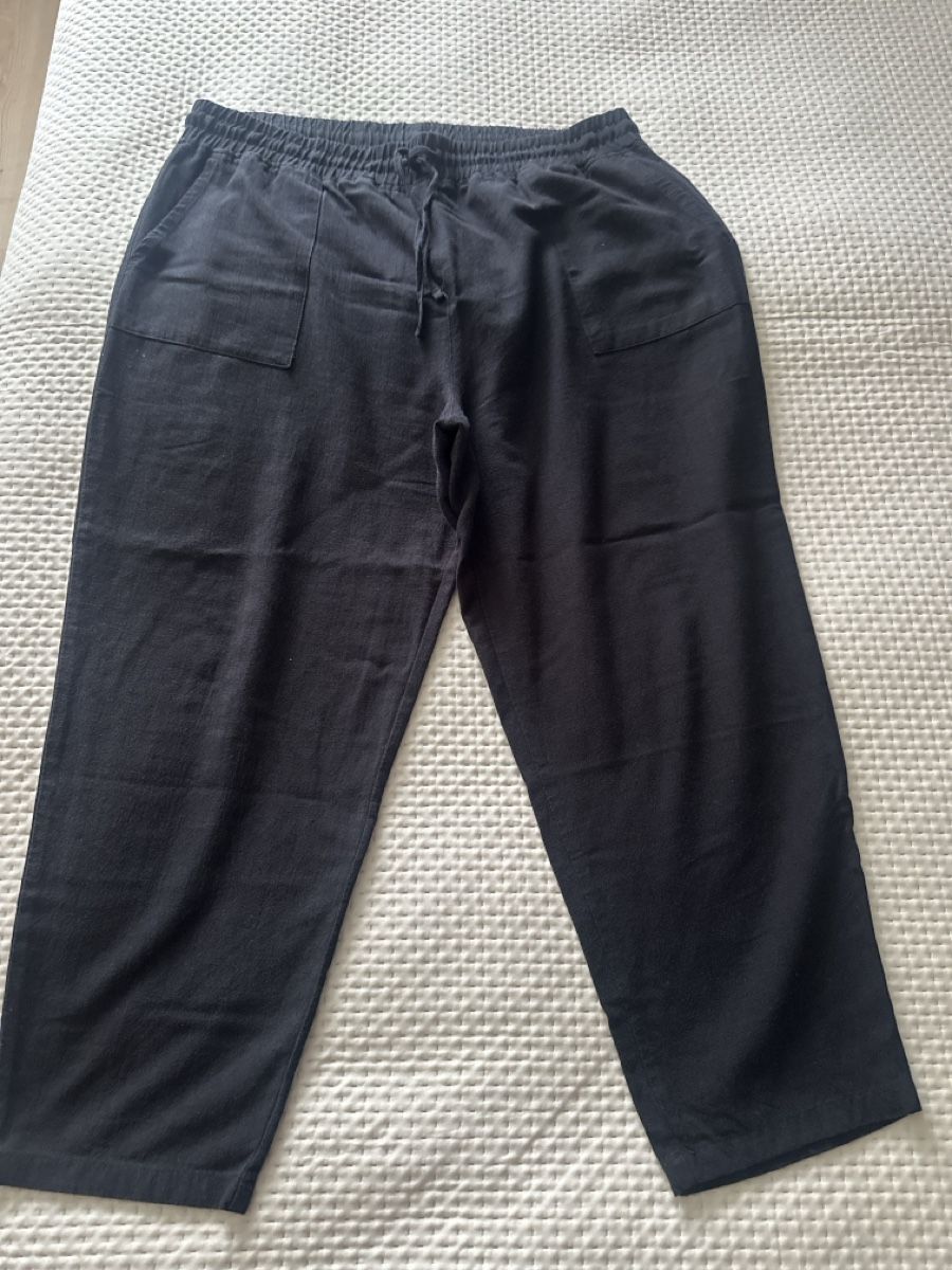 Pantaloni: Hose Gr 46 – Usato da Volketswil venduto da Sina008