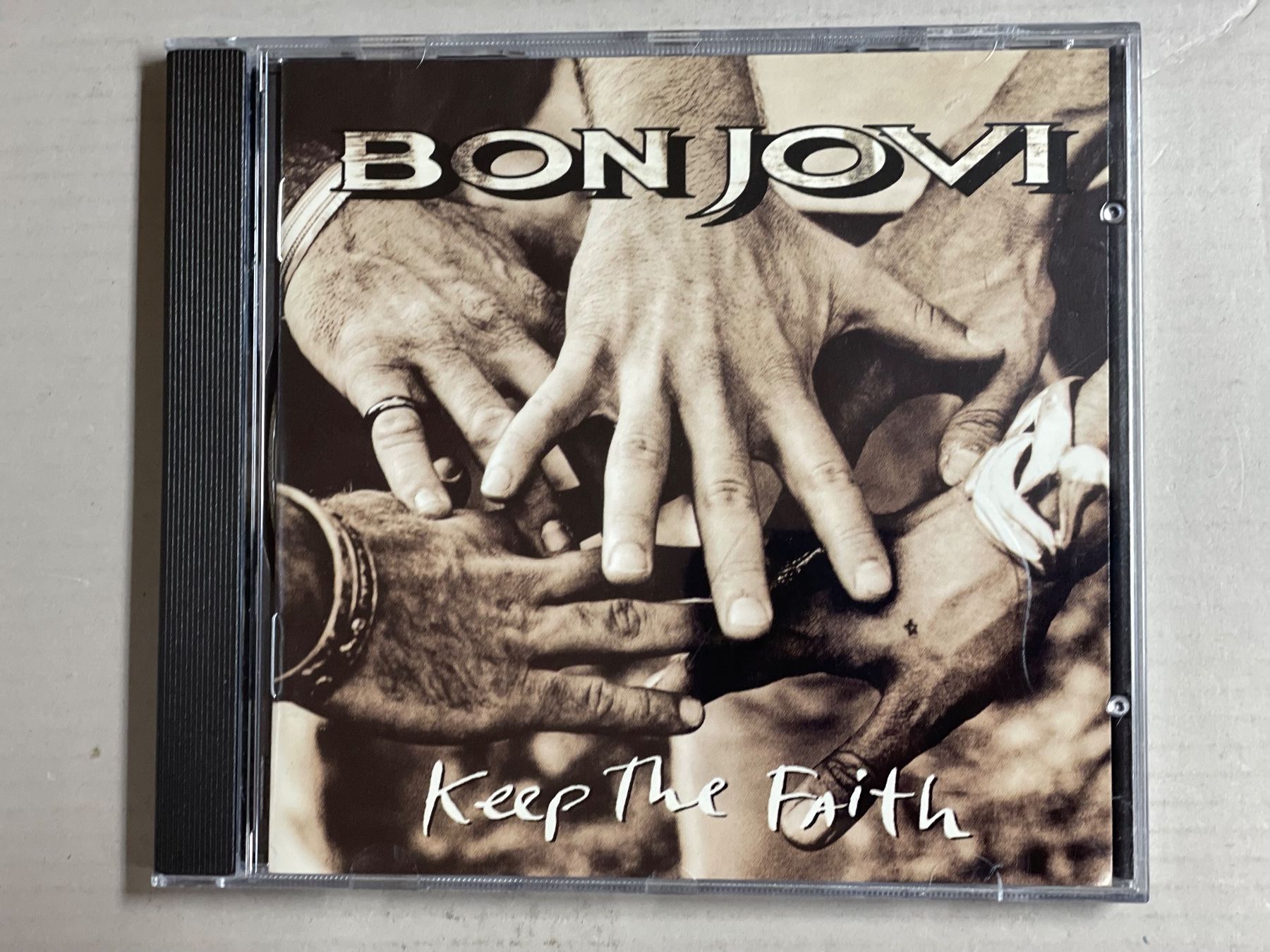 CD: Bon Jovi-Keep The Faith – Usato da Muri b. Bern venduto da AdidasCollector 4