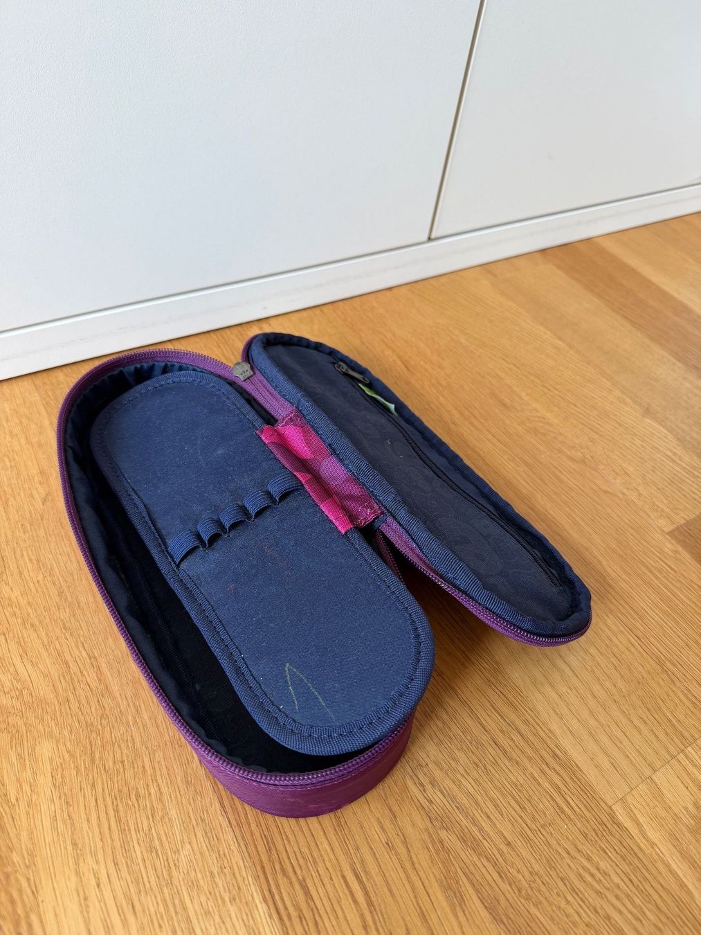 Ergobag Sacs & sacs à dos: Ergobag mit Sporttasche, Etuis und Regenhülle – D'occasion à Malans GR par Eitschi 9