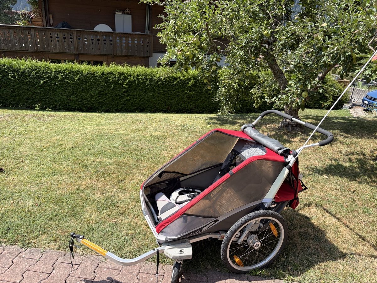 Thule Anhänger: Charette Thule pour 2 enfants – Gebraucht aus Corminboeuf von alexchap 4