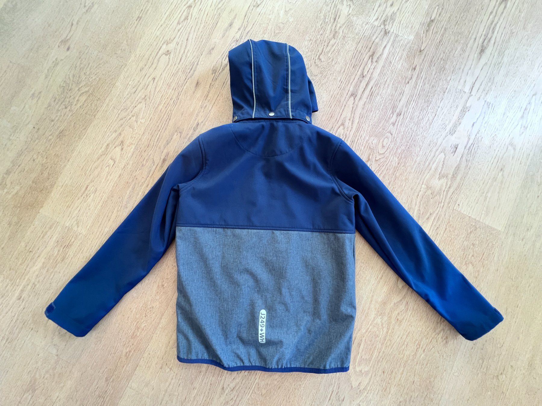 Tchibo Giacche & Cappotti: Softshelljacke von Tchibo, Gr. 146/152 – Usato da Kloten venduto da sanibunny 1
