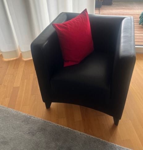 Wittmann Poltrone: Wittmann Designer Sessel Schwarz – Usato da Nussbaumen AG venduto da LeoFlorentin2