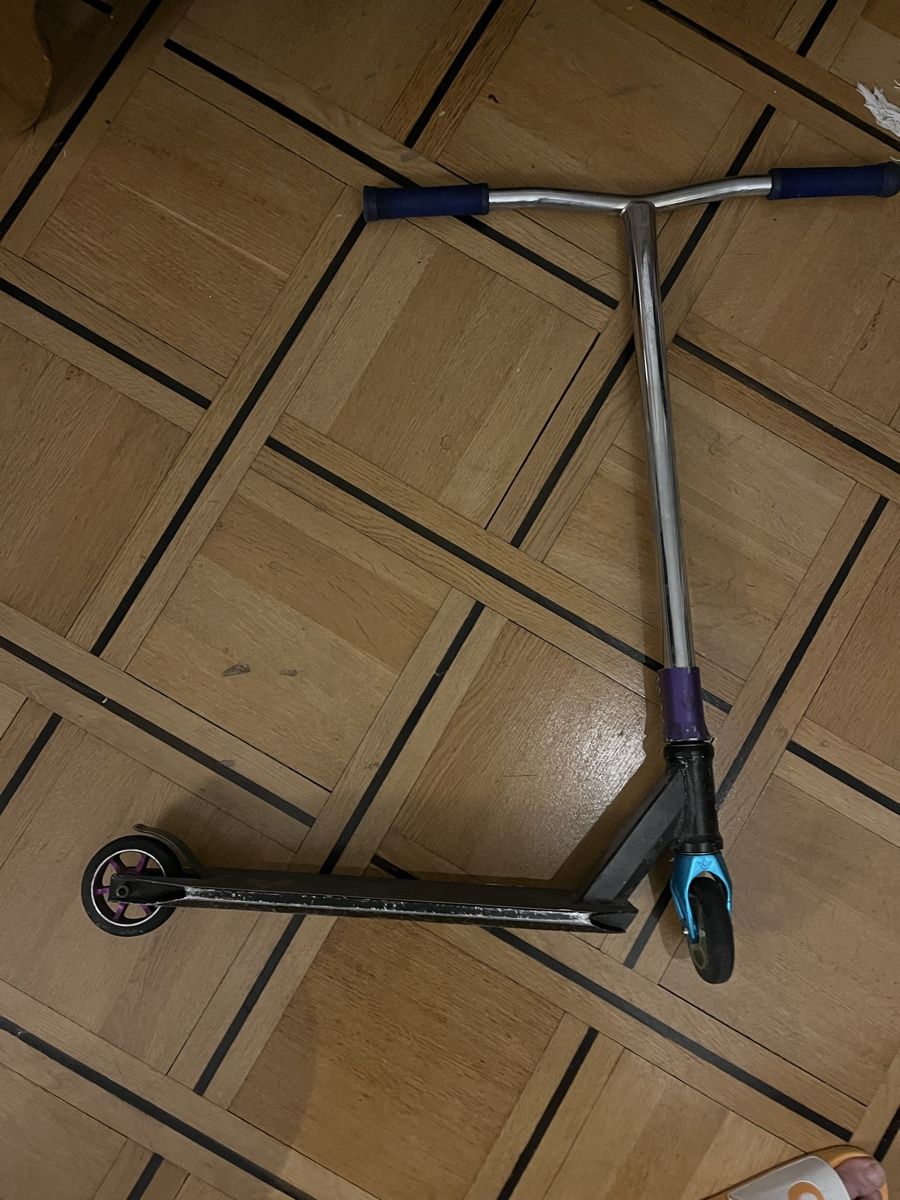 Kickboard: Freestyle Scooter – D'occasion à Biel/Bienne par timohaenzi