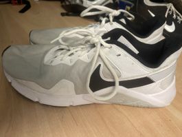 Nike Air Schuhe, Training, Weiss, Gr.42Top Zustand!
