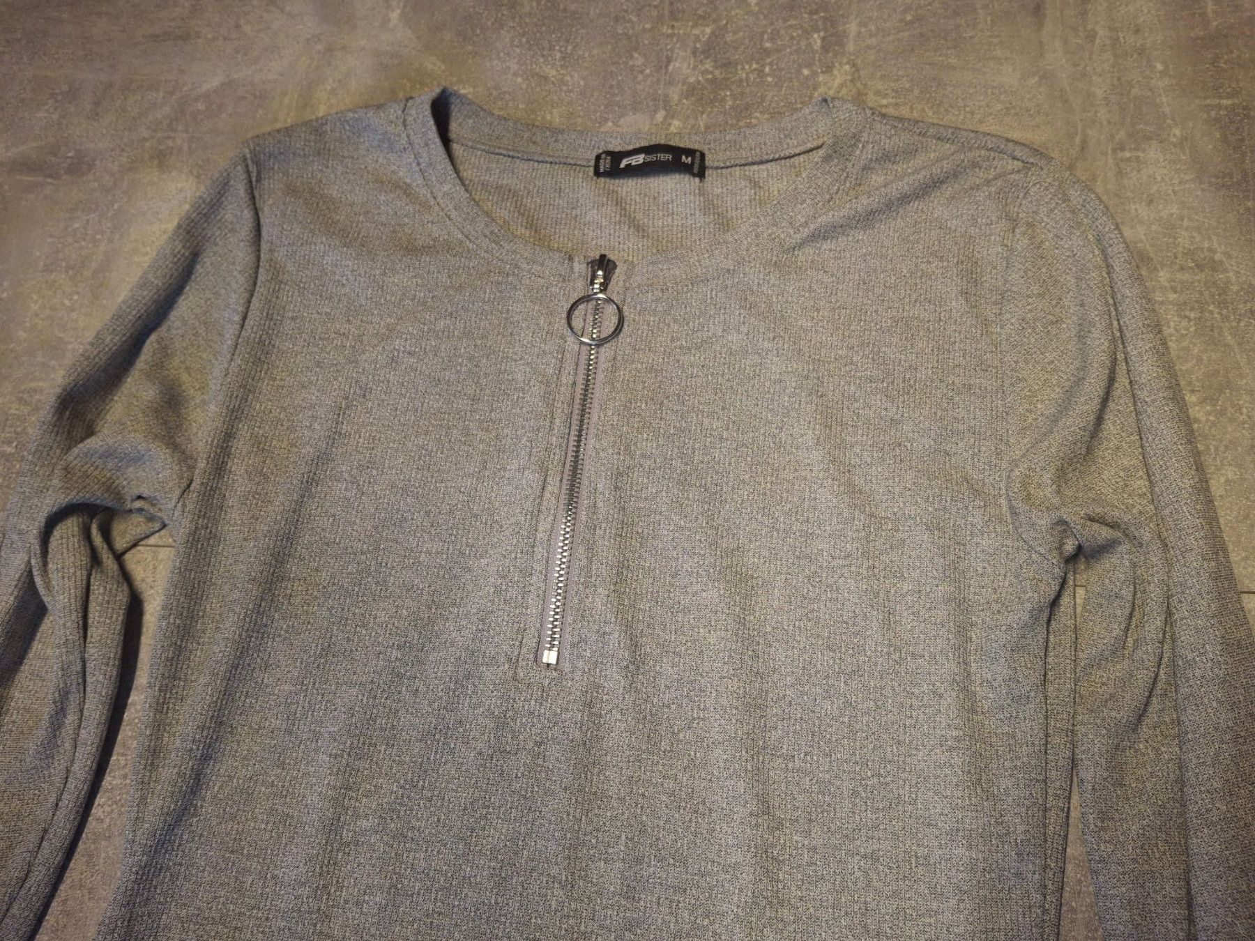 Kleider: Robe près du corps taille M marque FB Sister – Gebraucht aus Villiers von san_jn5w 2