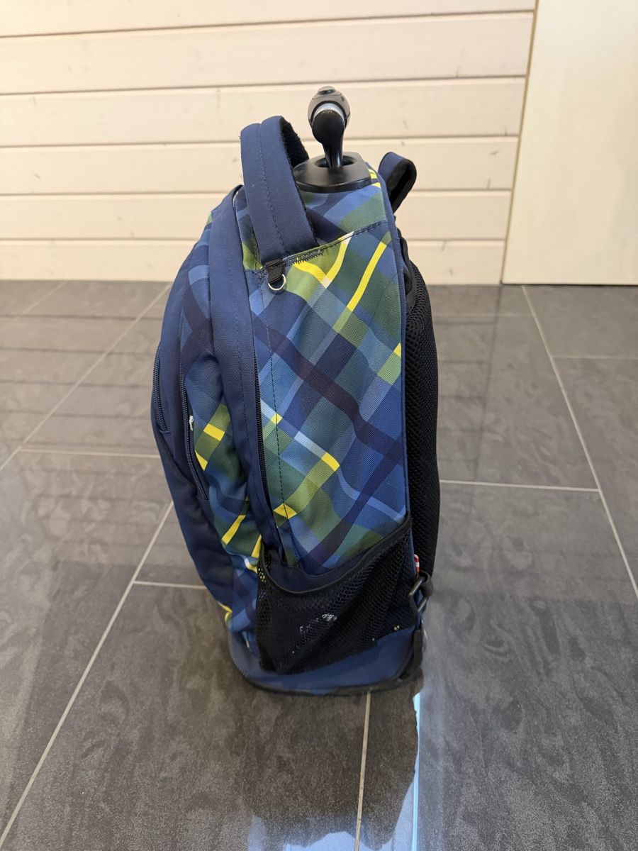 Borse & Zaini: Walker Schulrucksack Trolley / Rollrucksack Blau Gelb – Usato da Oftringen venduto da deki-78 3