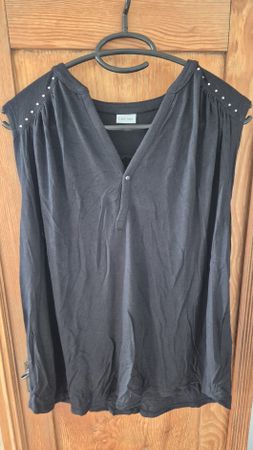 Sommerliches Lascana Shirt, Gr. 36/38, Schwarz, Top Zustand