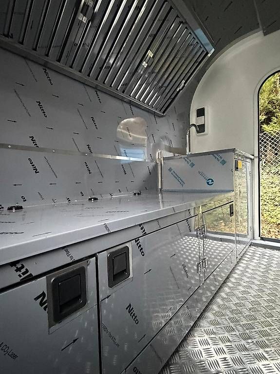 Anhänger: FOOD TRUCK NEUF – Gebraucht aus Gland von Helvetruck 1