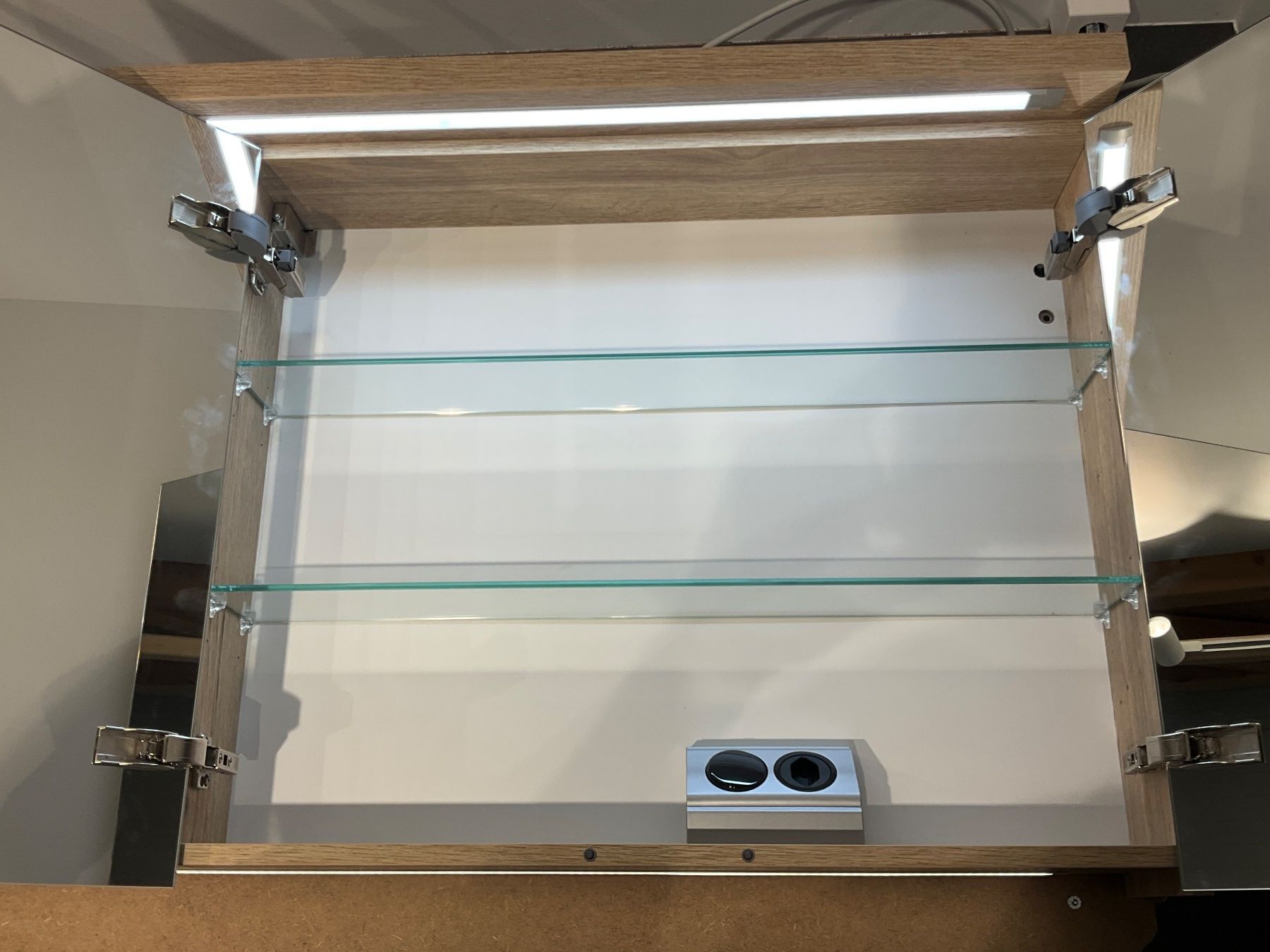 Mobili per bagno: 062 Conform Badmöbelkombination, Holzoptik, grau, 122cm – Nuovo (secondo la descrizione) da Derendingen venduto da Meisterstuecke 7