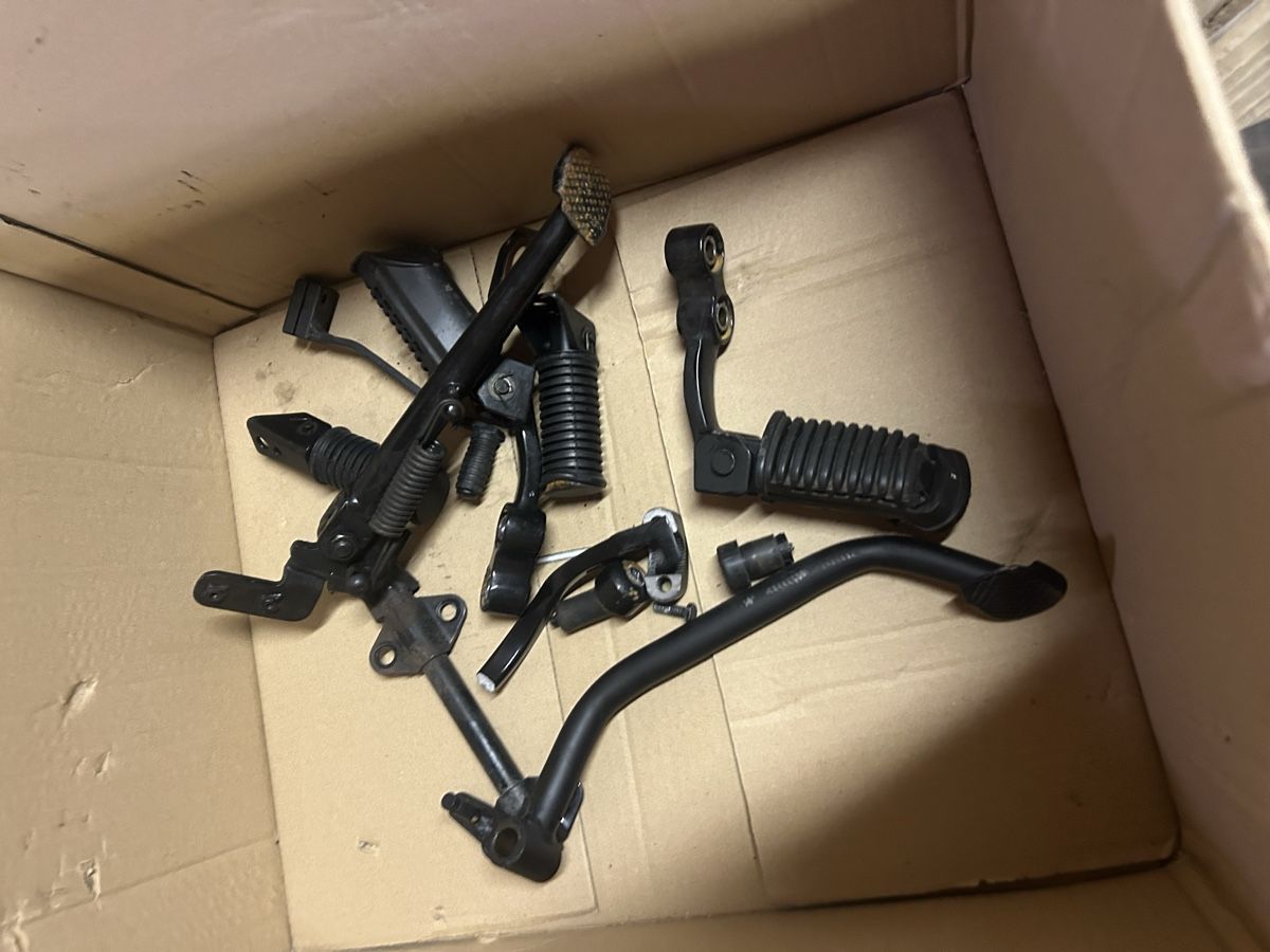 Sonstiges Fahrzeugzubehör: Brixton Motorcycles BX 125 Tank – Gebraucht aus Wohlenschwil von MajorTom73 5