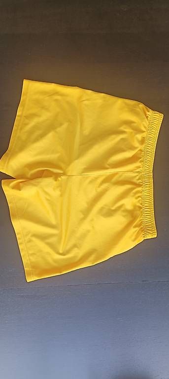 Nike Pantaloni: Nike Sporthose Gr. S – Usato da Würenlos venduto da Daveness 1