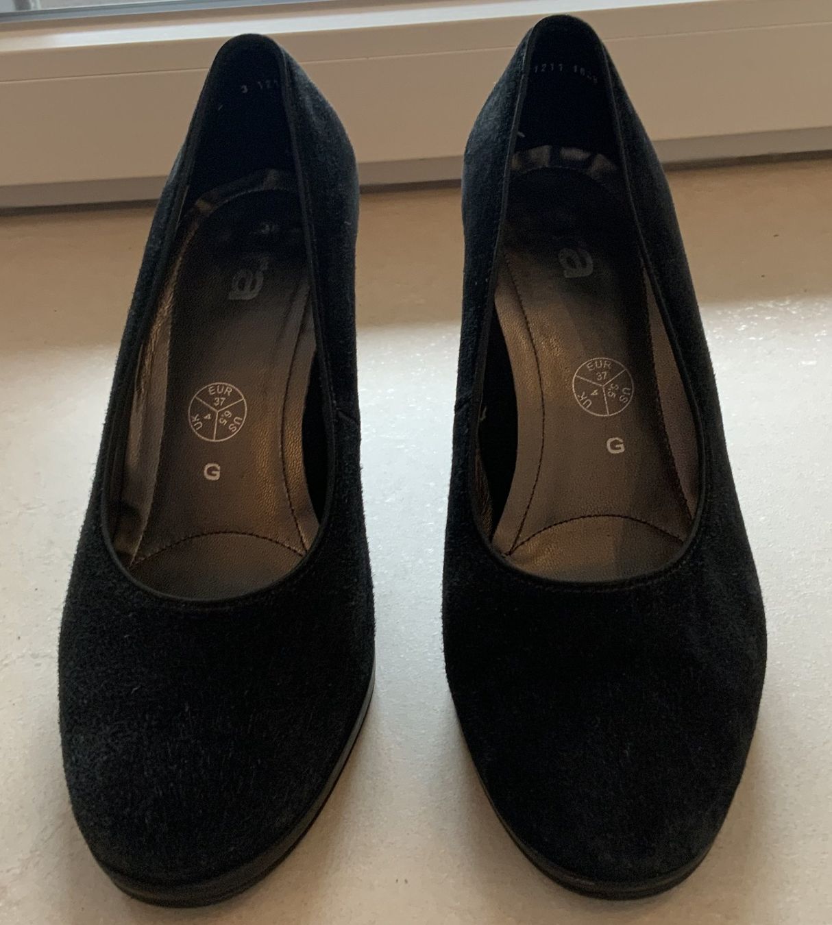 Ara Scarpe da donna: Ara Wildleder Pumps dunkelblau, Grösse 37 – Nuovo (secondo la descrizione) da rheineck venduto da norwegianwood52 3