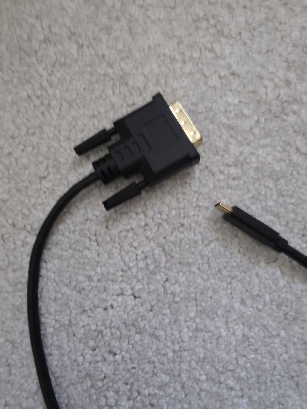 Cavi: Câble USB C / VGA – Nuovo (secondo la descrizione) da Embrach venduto da niz_8sff 1