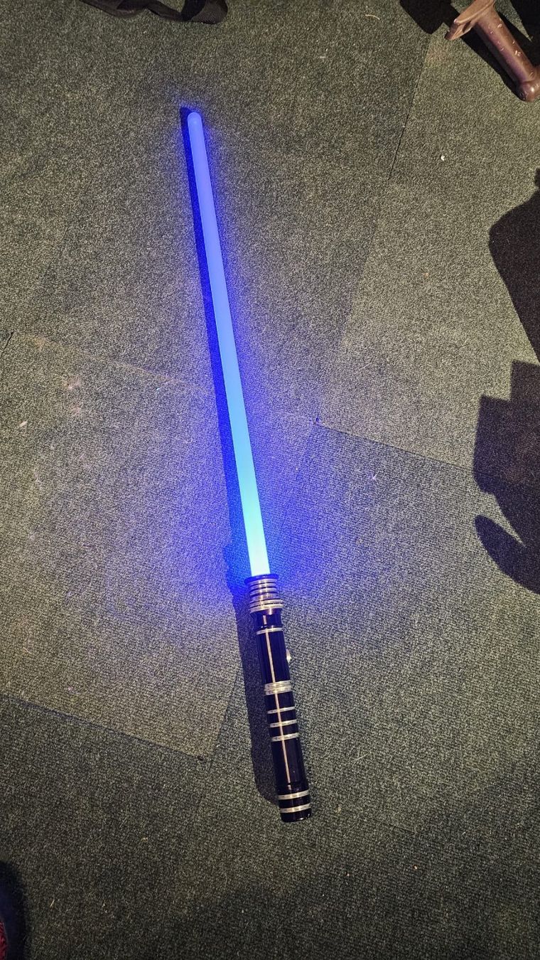 Autres Films & Séries TV: Sabre laser Ultra saber Custom – D'occasion à Genève par CRDNX
