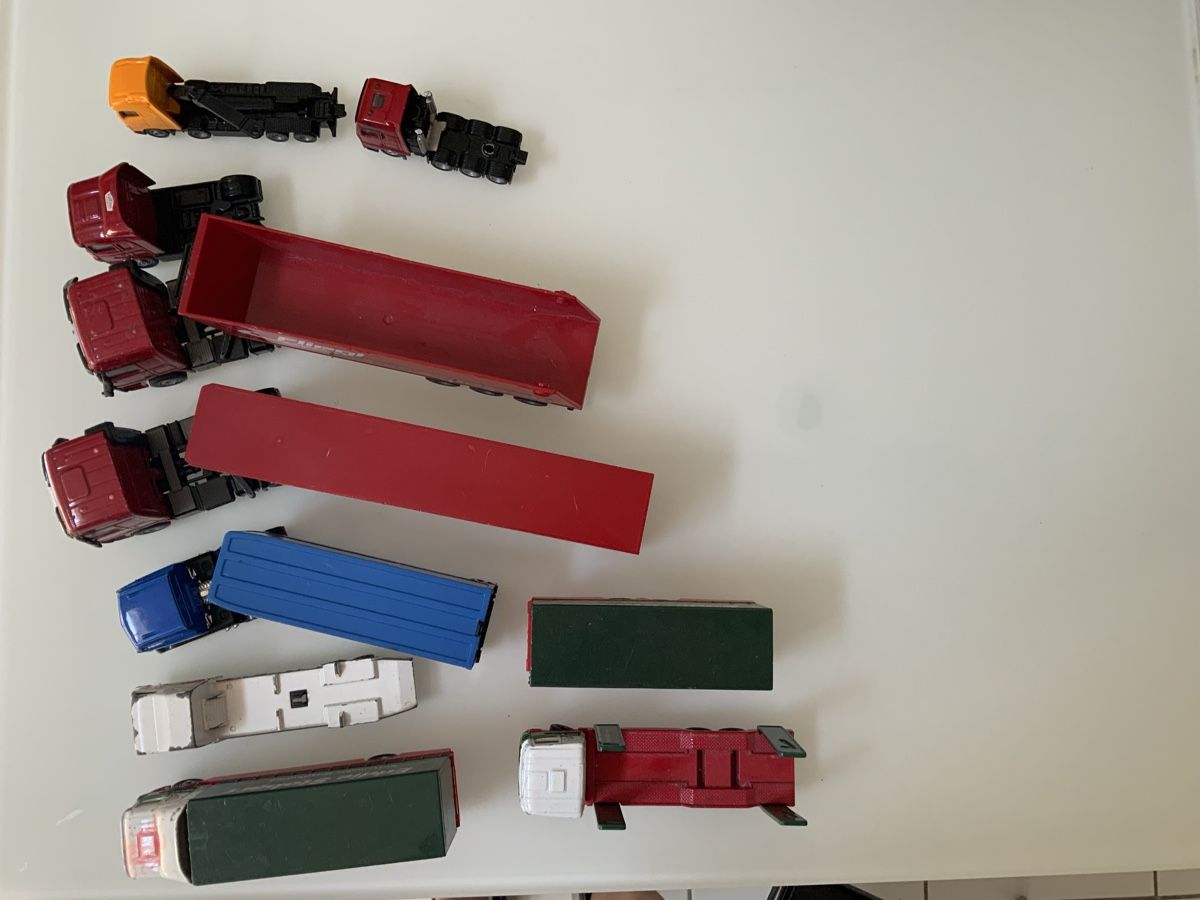 Modellbausätze & Standmodelle: 11 Model Trucks and Trailers Set – Gebraucht aus Egg b. Zürich von SeriousPlayCH 1