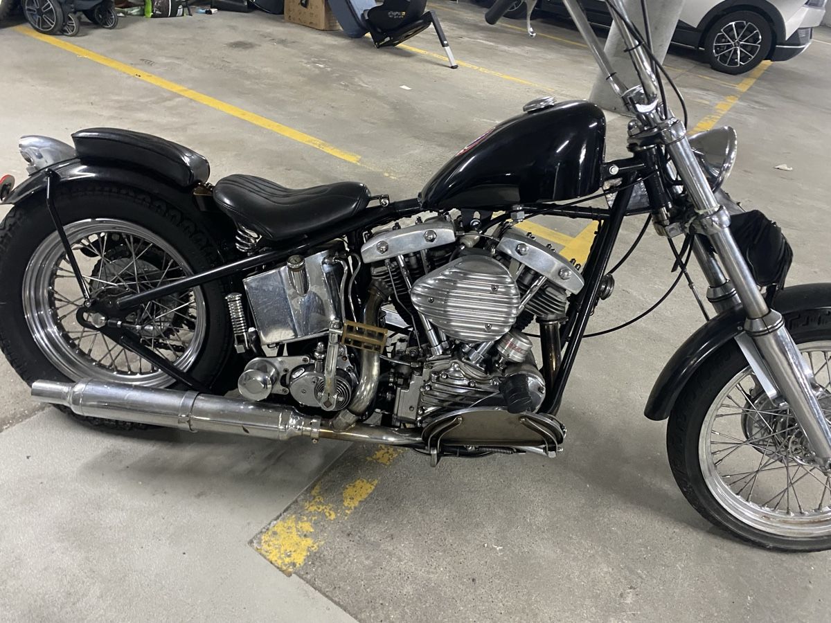 Chopper: Harley Davidson FL  1949 Rarität – Usato da Brütten venduto da Yecil 4