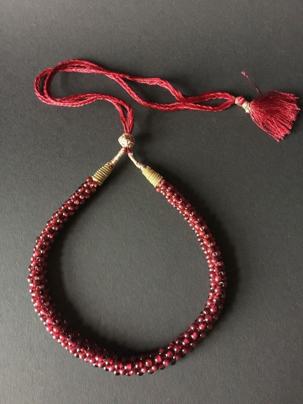 Catenine: Granat Kette – Usato da Basel venduto da shorthills_2013