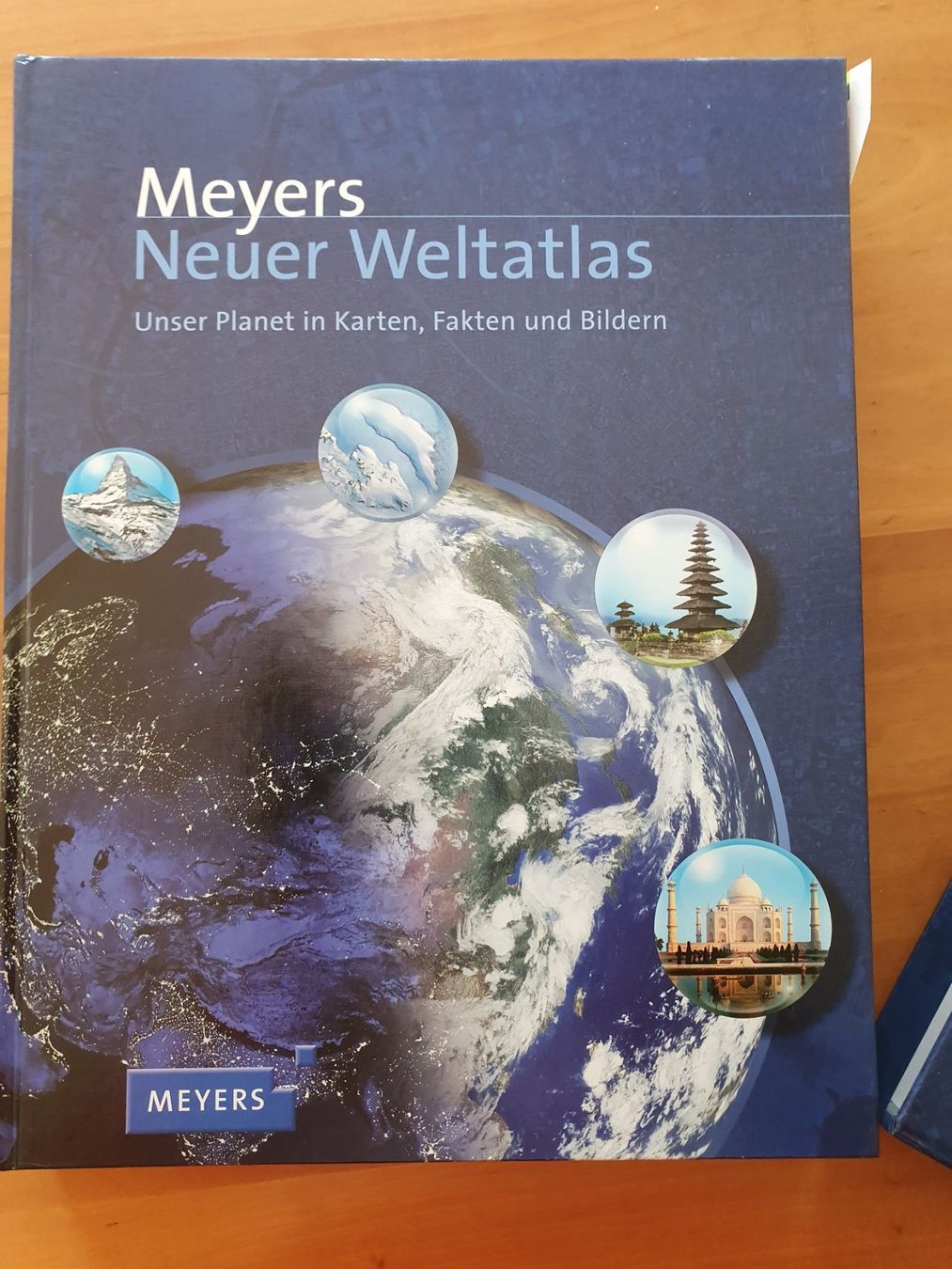 Bücher: Meyers Neuer Weltatlas – Gebraucht aus Thalwil von meinverkauf