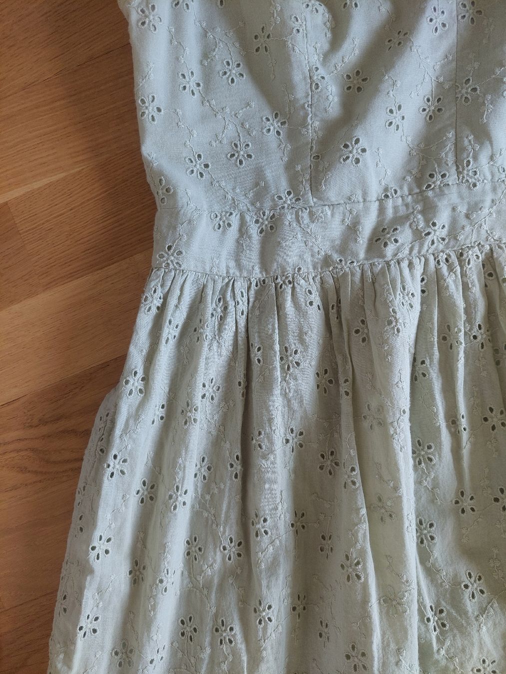 Guess Vestiti: mintfarbenes Kleid von Guess – Usato da Wallisellen venduto da eli_w9y6 2