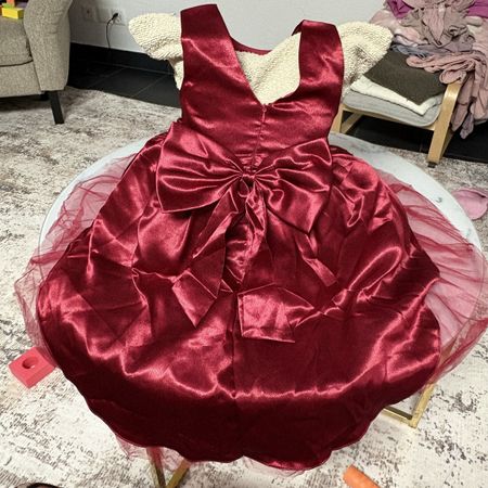 Festliches Mädchenkleid dunkelrot mit Schleife 92/98