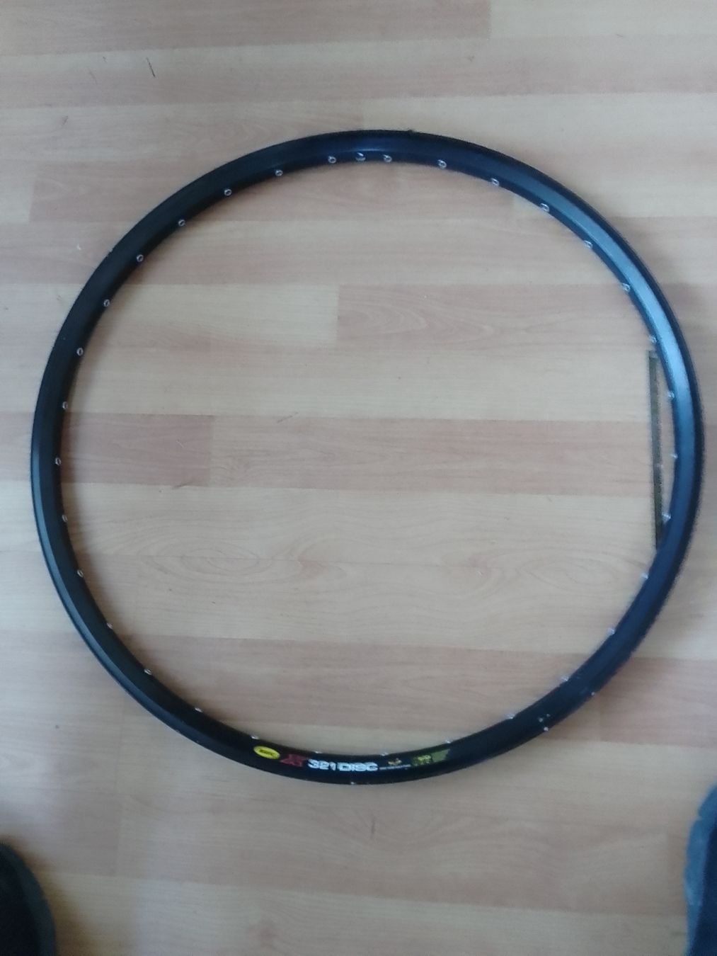 Mavic Pezzi di ricambio: MTB 26" Mavic Disc Felge 321 - 32 Loch – Usato da Ebmatingen venduto da swiss.canadian