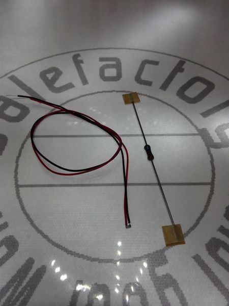 Componenti elettronici: LED SMD 0603 verkabelt, purple – Nuovo (secondo la descrizione) da Luzern venduto da Salefactory 1