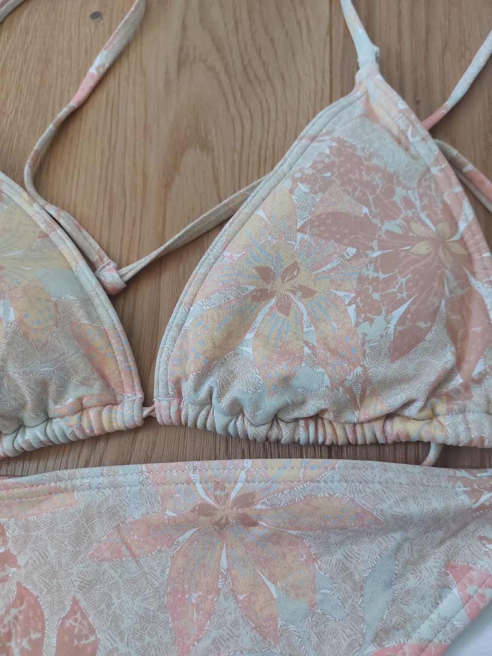 Roxy Maillots de bain & Bikinis: Roxy Bikini Grösse M/L floral – D'occasion à Fraubrunnen par magdalena27 1