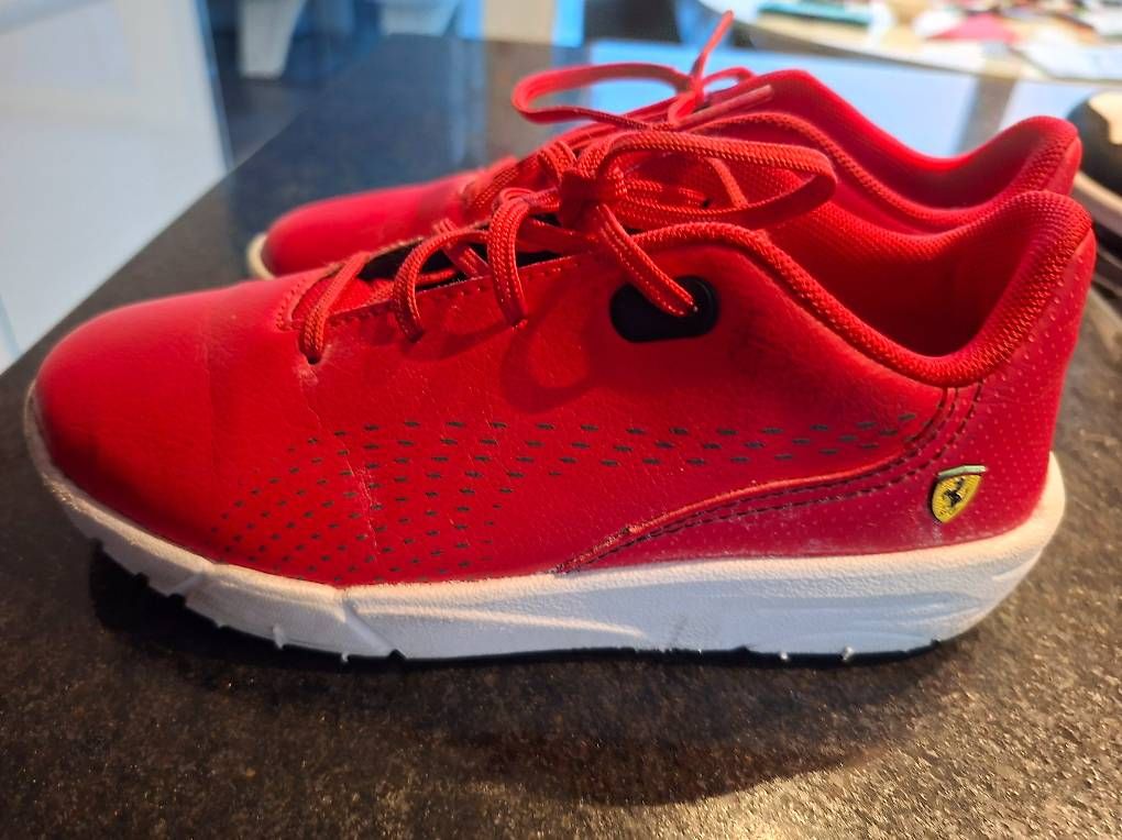 Scarpe da uomo: Ferrari Schuhe – Usato da Emmenbrücke venduto da Ddagi