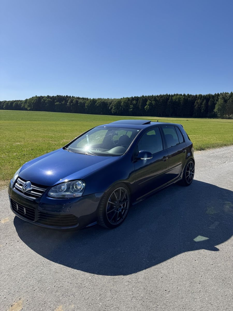 VW Automobili: VW GOLF 5 R32 – Usato da Vaulruz venduto da tho_tgk2