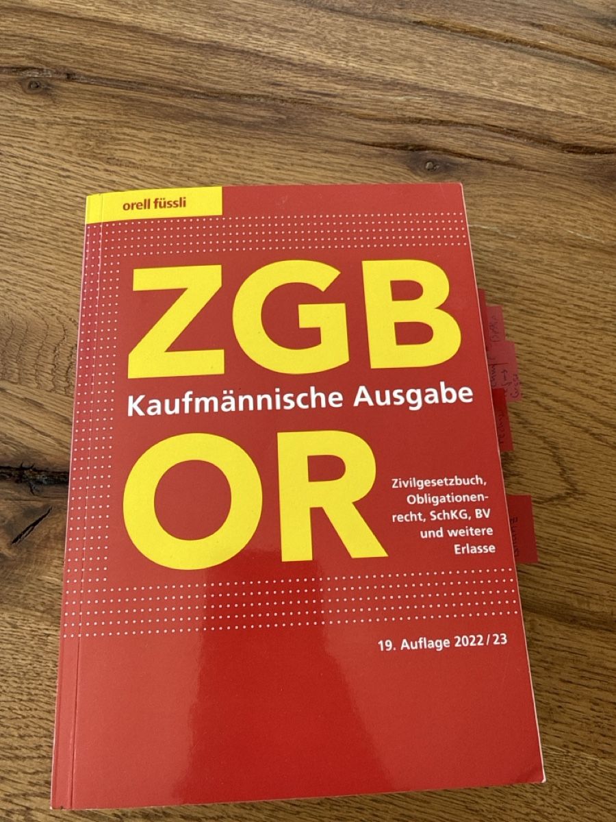 Bücher: ZGB / OR Auflage 19 – Gebraucht aus Winterthur von Benjiro11