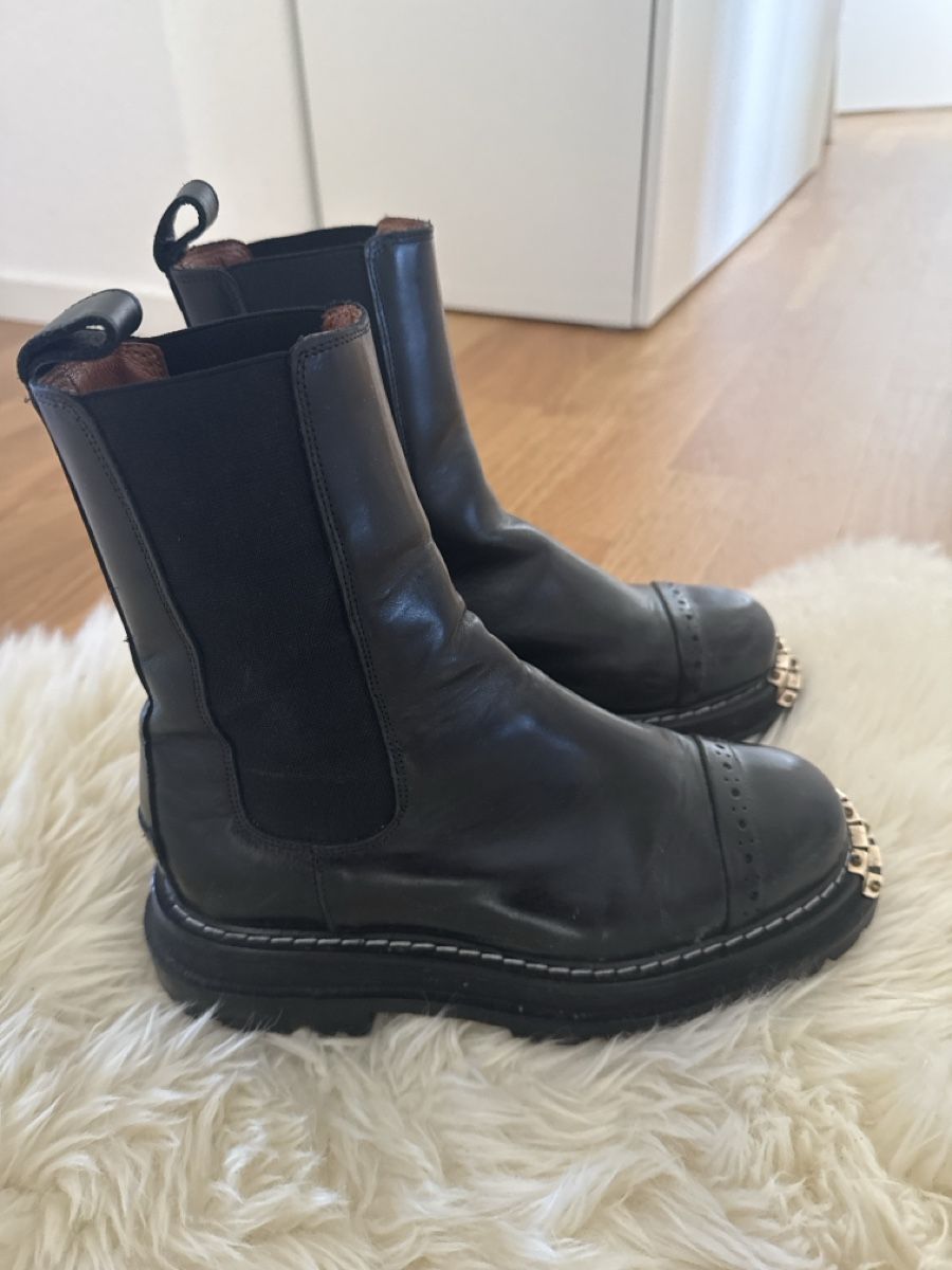 Sandro Scarpe da donna: Sandro Paris Lederstiefel, Schwarz, Gr. 37 – Usato da Uster venduto da CharlotteVN