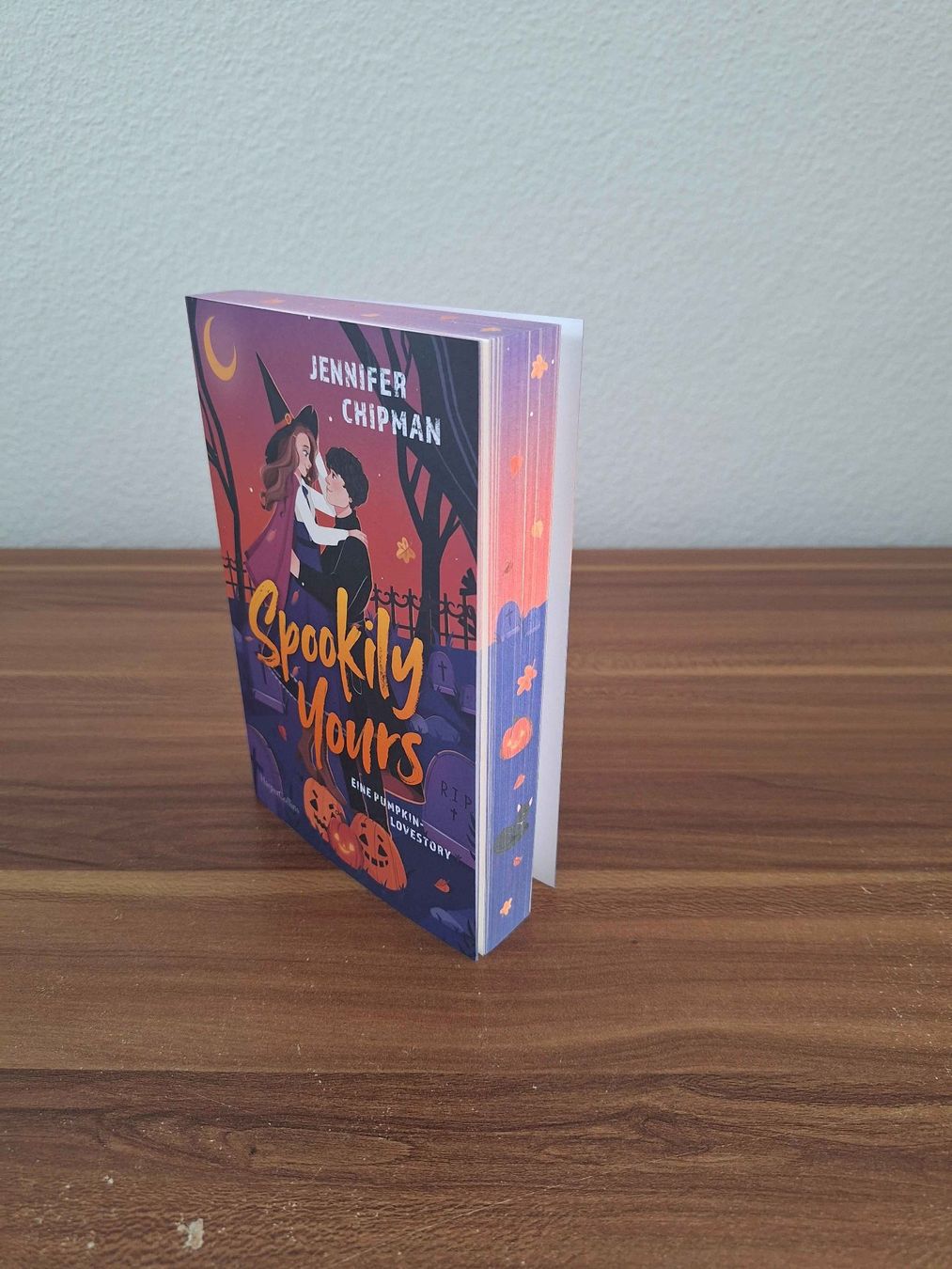 Libri: Roman Spookily Yours Romance – Nuovo (secondo la descrizione) da Grenchen venduto da LadyCalis 2