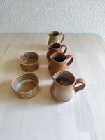 Schöne handgefertigte Keramik – Set aus Krügen & Schalen