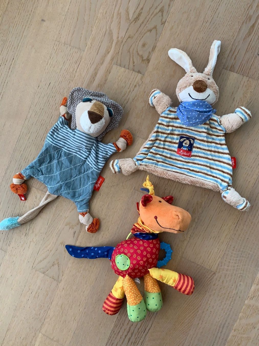 Sigikid Giocattoli: Sigikid Kuscheltiere – Usato da Kleinandelfingen venduto da Elader
