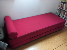 Rote Couch/Sofa
