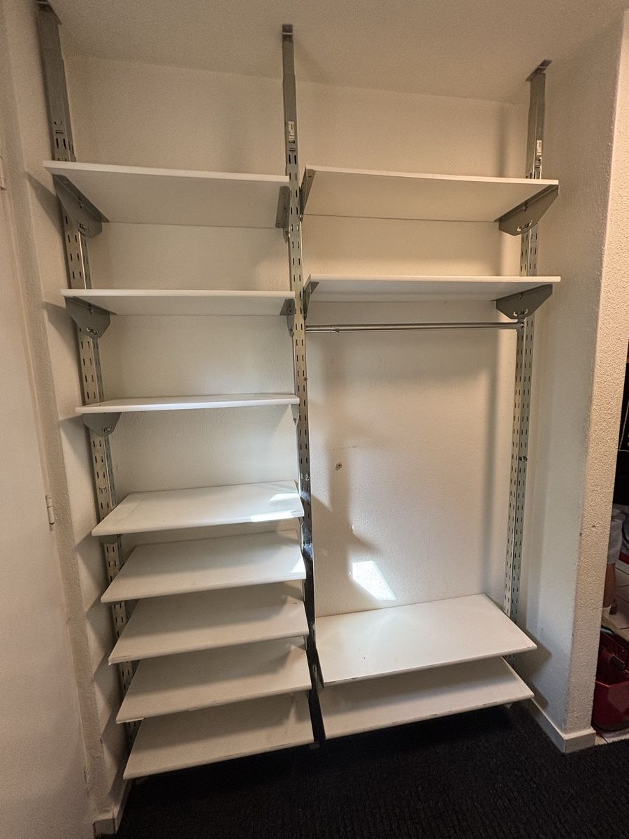 Ikea Garderobe: Garderobe  – Gebraucht aus Beinwil am See von Tdjn