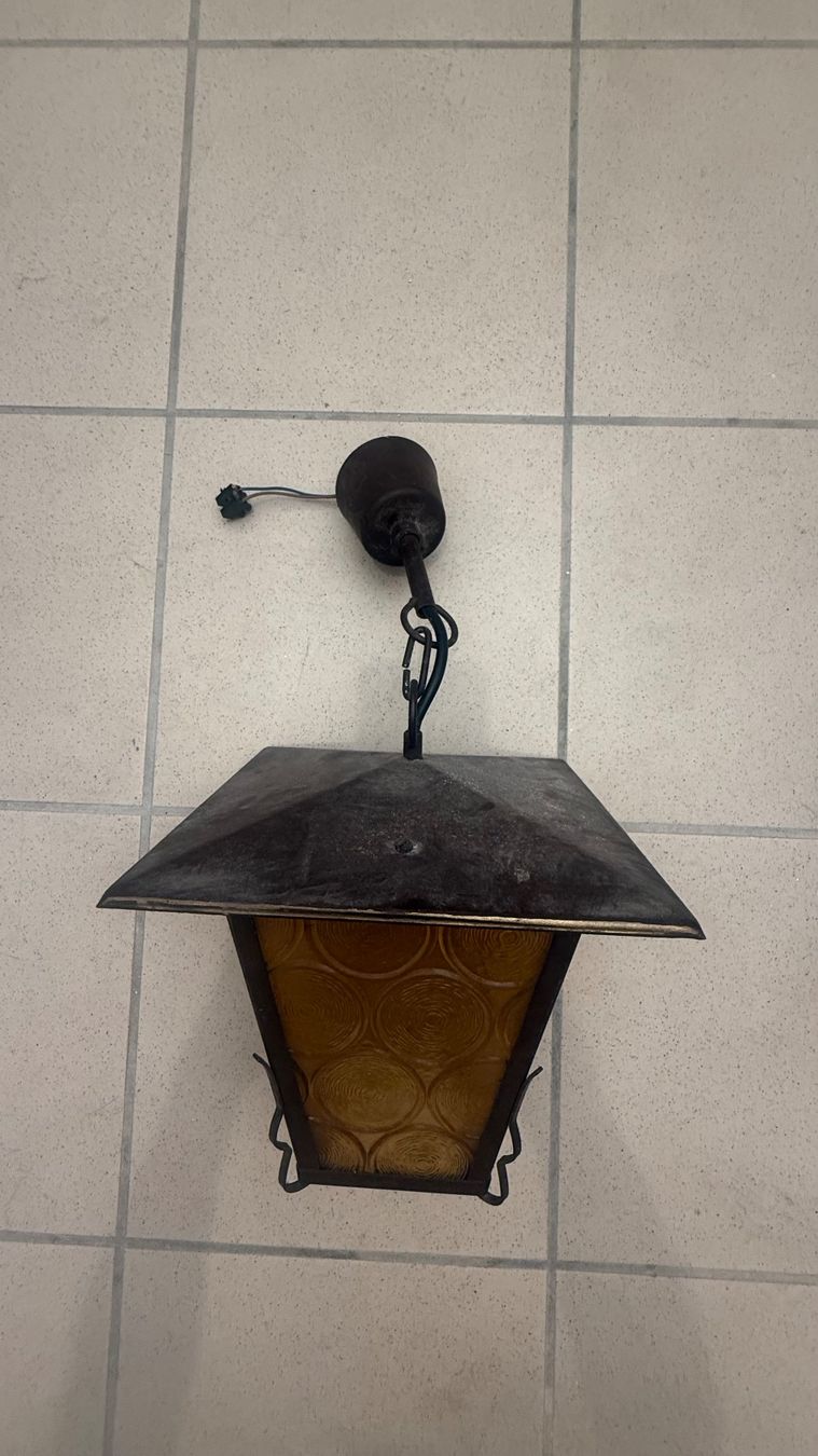 Lampade: Lampada da esterno – Usato da Monte Carasso venduto da Ely67 1