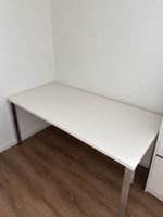 Desk/workbench with cable organizer