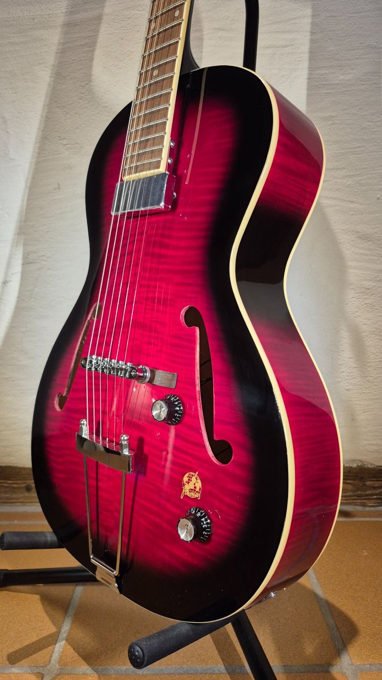 Framus Musikinstrumente: Neu: Framus Vintage 5/51 Studio Burgundy – Neu und originalverpackt aus Winterthur von NorrSydGuitars 6
