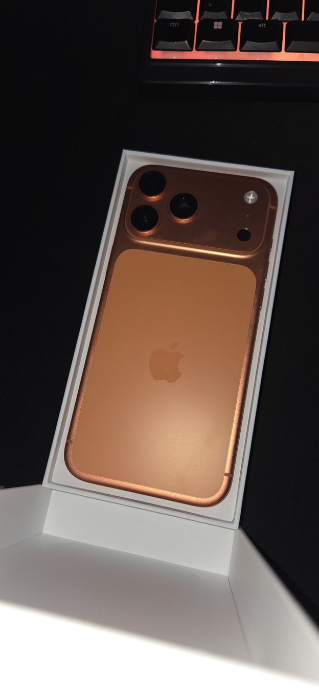Apple Telefoni cellulari / Smartphones: iPhone 17 Pro max neu – Nuovo e nell'imballaggio originale da Eigenthal venduto da pau_w7h2 1