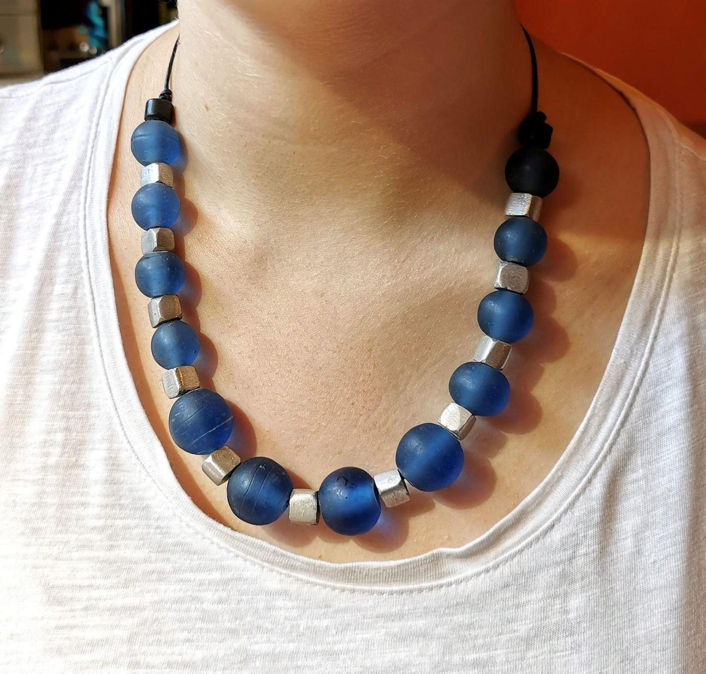 Catenine: Collier fantaisie bleu – Usato da Veyrier venduto da Leilazizou