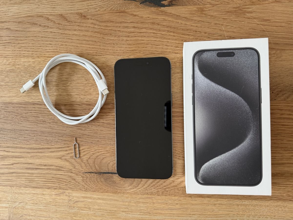 Apple Handys / Smartphones: Iphone 15 pro Max 1 TB – Gebraucht aus Buchrain von Jasikistler