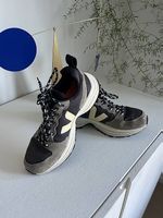 Veja Venturi Sneakers Gr. 37 taupe/anthrazit