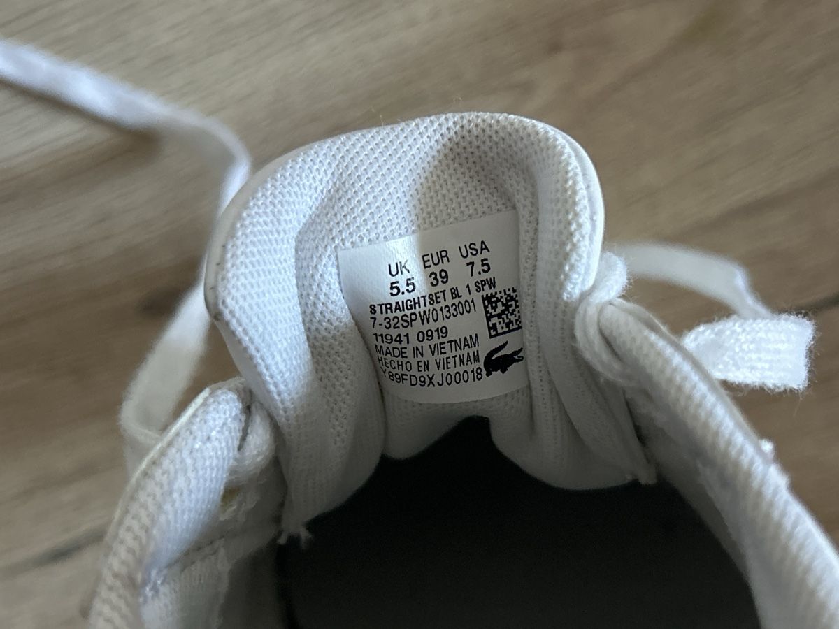 Lacoste Scarpe da donna: Basket Lacoste. Taille 39 – Usato da Cornaux NE venduto da Zabou22 4