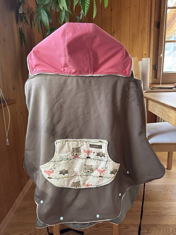 Marsupi portabebè: Couverture de portage bébé polaire et softshell – Usato da Château d'Oex venduto da jerancey