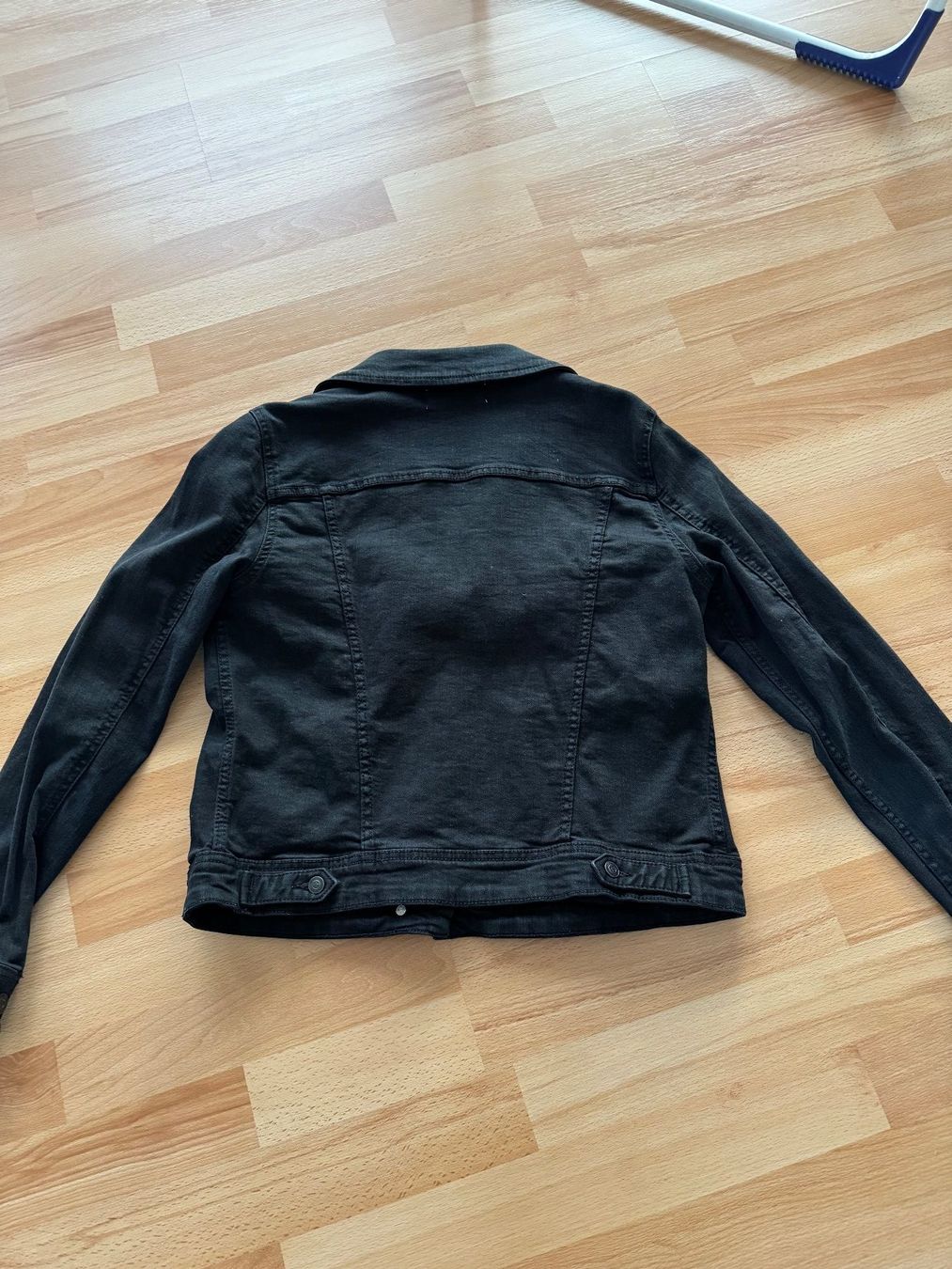 Mango Giacche: Jeansjacke, schwarz, MANGO, Grösse M – Usato da Rorschacherberg venduto da beeechen 3