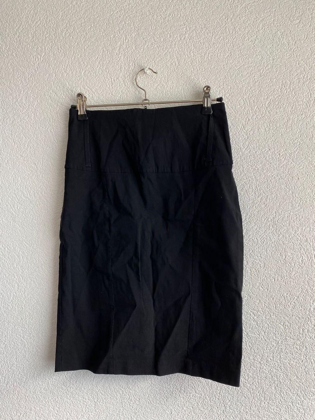Gonne: Jupe noire crayon – Usato da Montreux venduto da Iza_81199 1