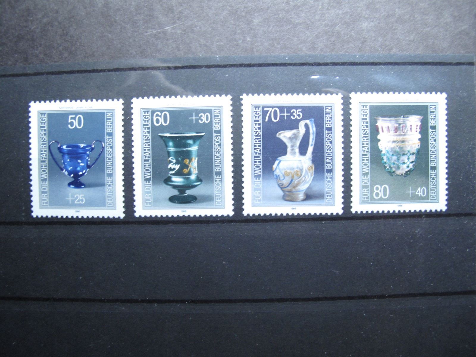Bicchieri: Berlin 1986 Kostbare Gläser ** – Usato da Wil SG venduto da fva01