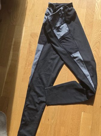 Great leggings for autumn jogs! Size L. NEW. Perfect!